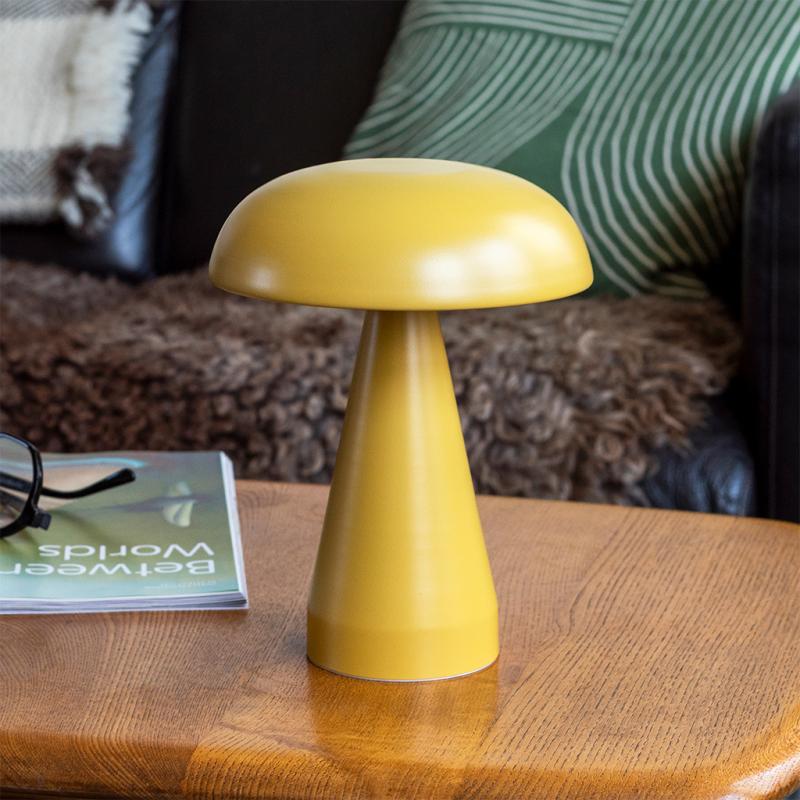 Touch dimmable mushroom table lamp - Mustard yellow