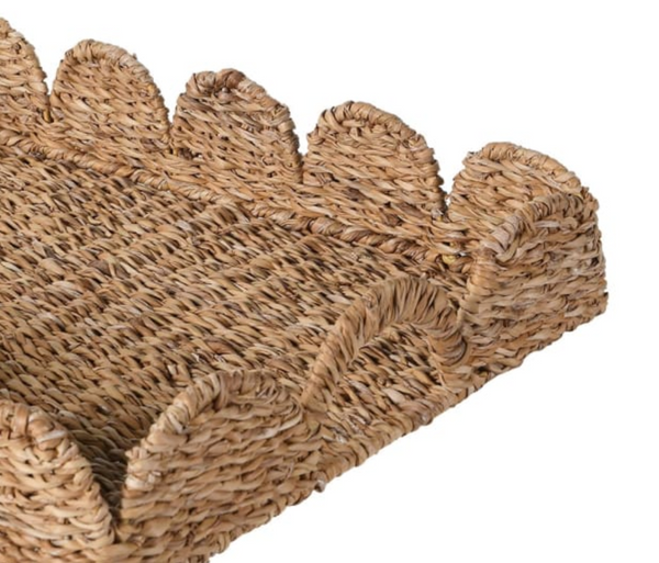 Seagrass Tray with Scalloped Edge