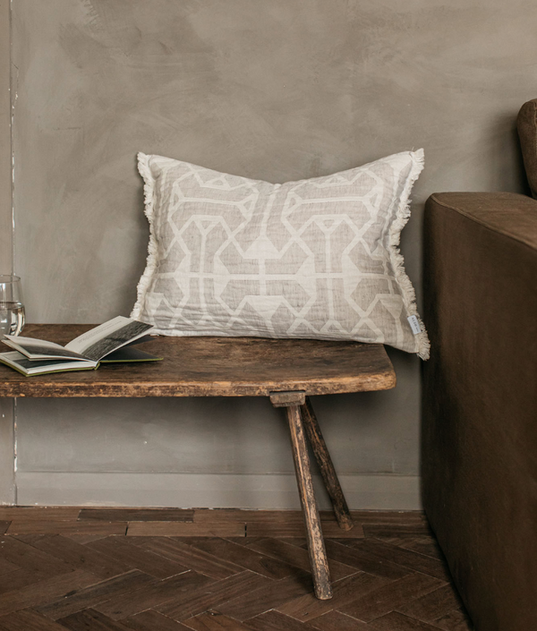 Tibble Cushion